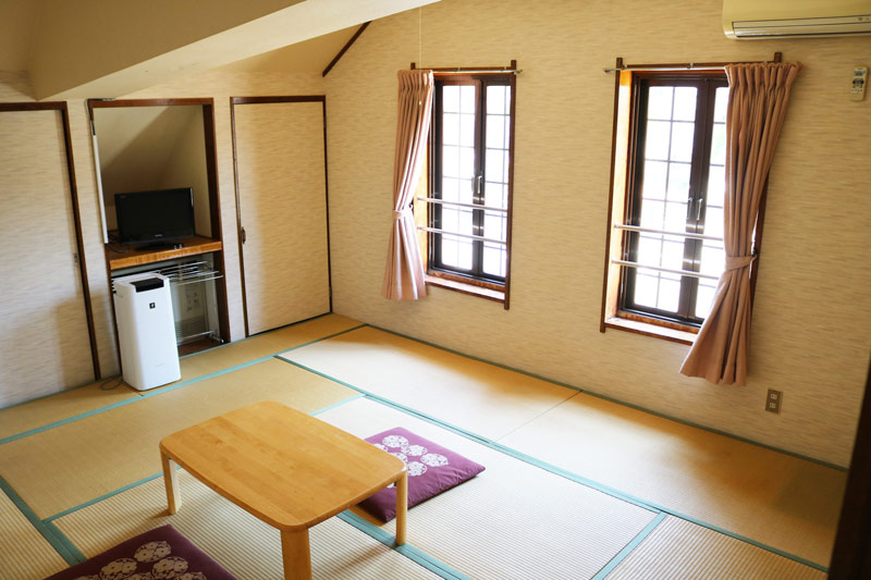舞子の宿|ロッヂはやしの和室02