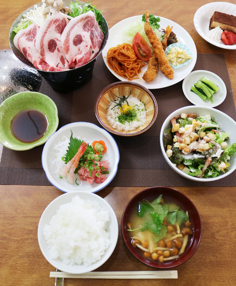 舞子の宿|ロッヂはやしの夕食